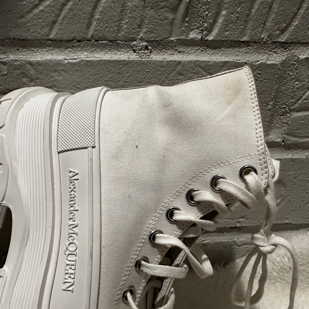 Alexander McQueen Tread Slick High-Top Sneaker Size 38.5 - Picture 9 of 12